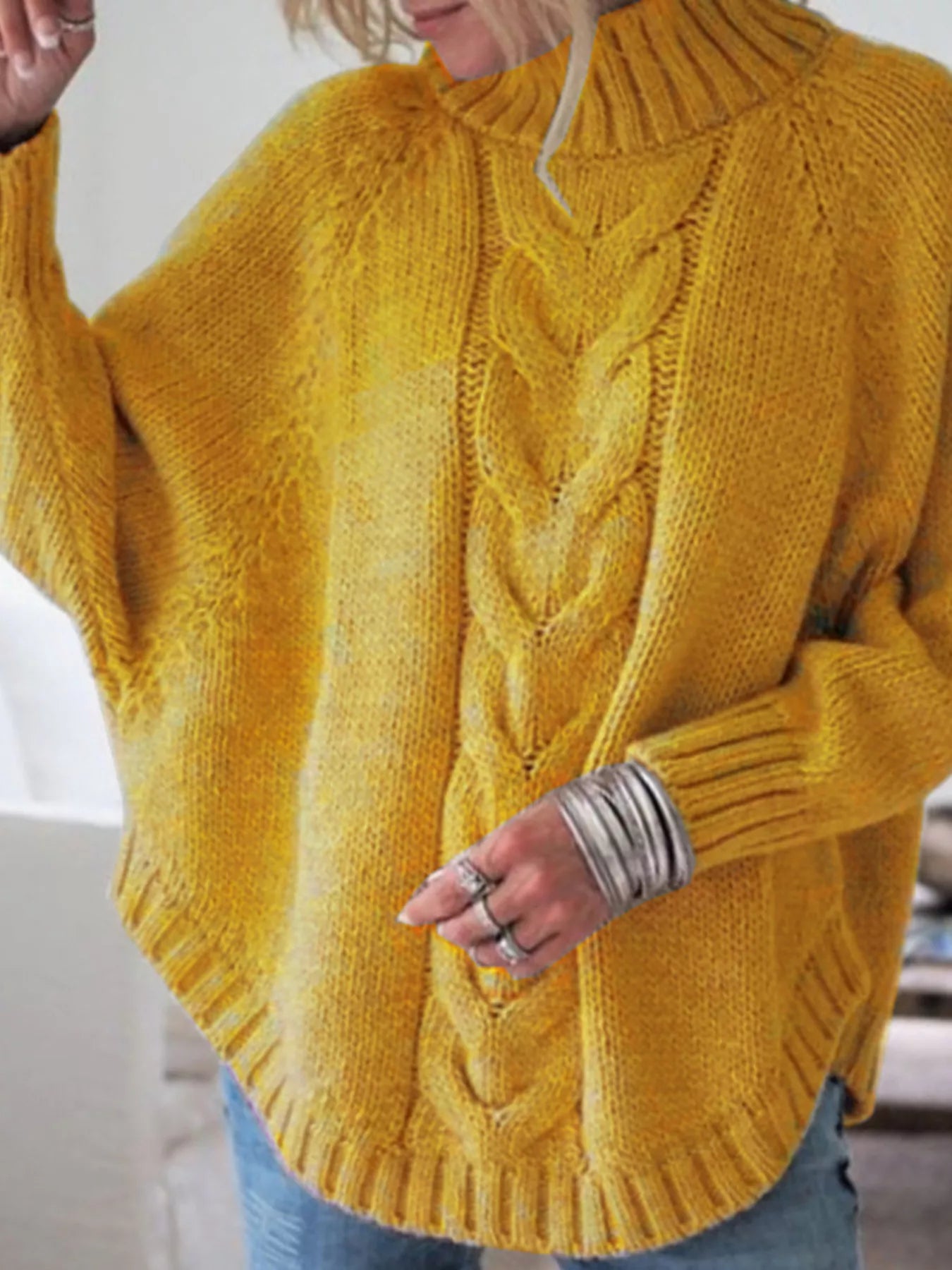 Cable-Knit Long Sleeve Sweater - Elvaré Store
