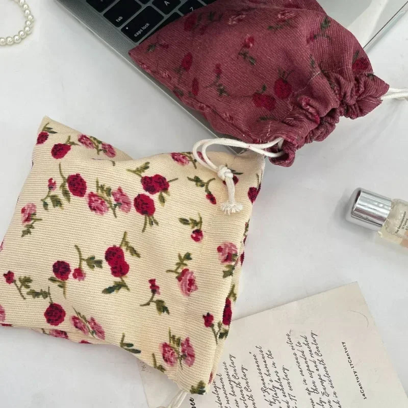 1pcs Women Cute Cloth Floral Makeup Bag Pouch Women Kawaii Coin Skincare Storage Organizer Travel Cosmetic Bag Drawstring Case