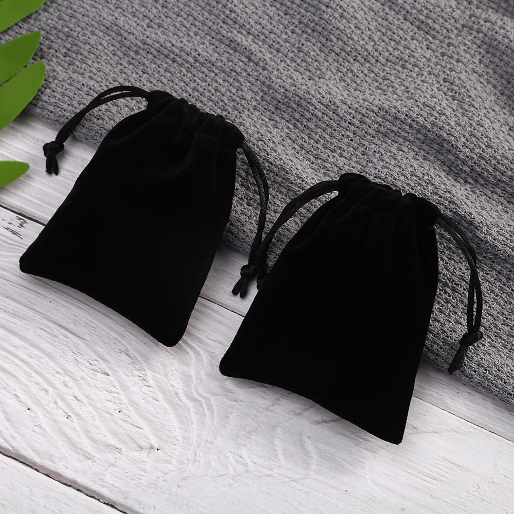 10Pcs/Lot Small Black Velvet Bags 7x9 9x12cm Charms Earrings Jewelry Packaging Bags Wedding Drawstring Velvet Pouches Gift Bag