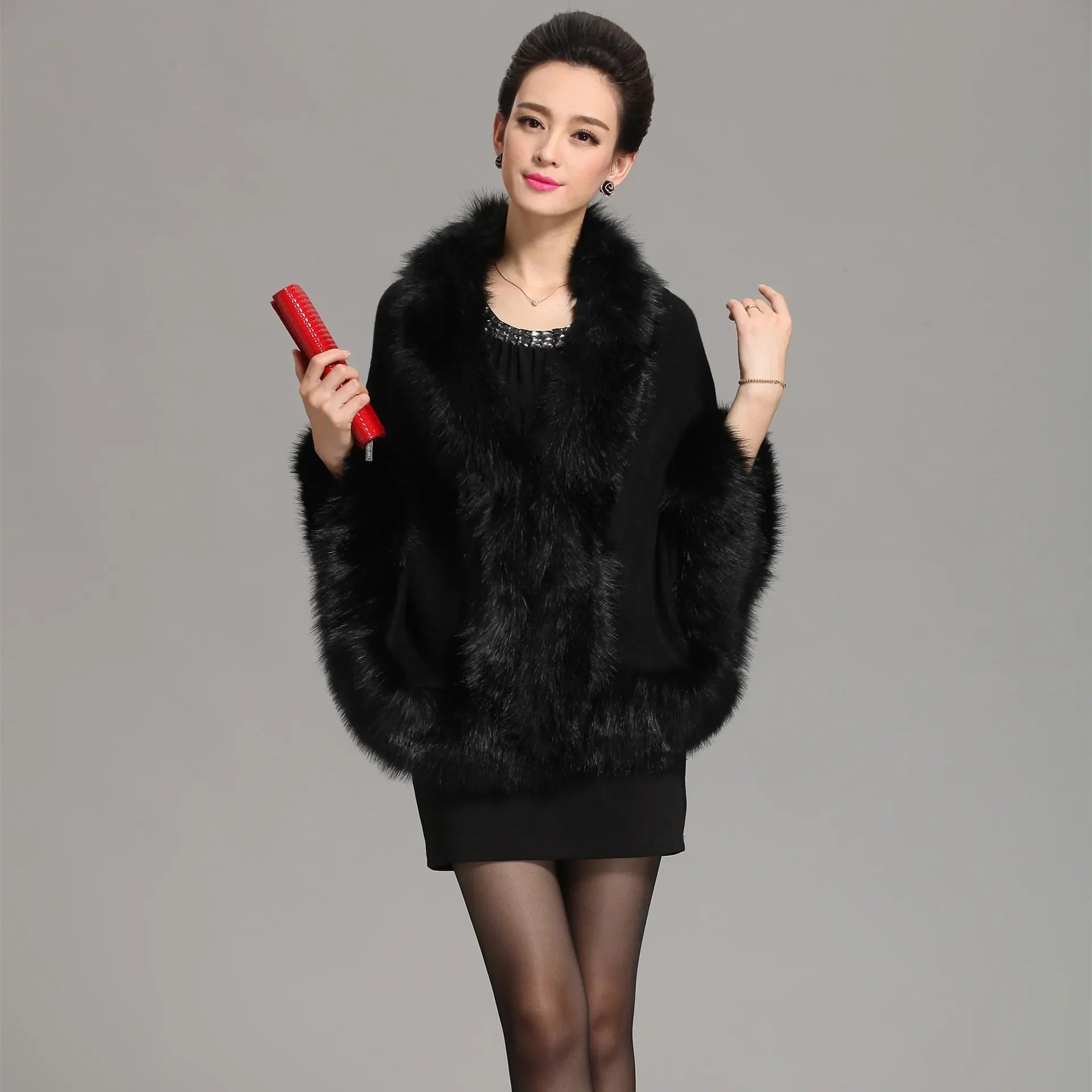 13 Colors Faux Fox Fur Collar Wool Cashmere Poncho Capes New Winter Women Black White Knitted Cardigan Loose Emboss Shawl Coat