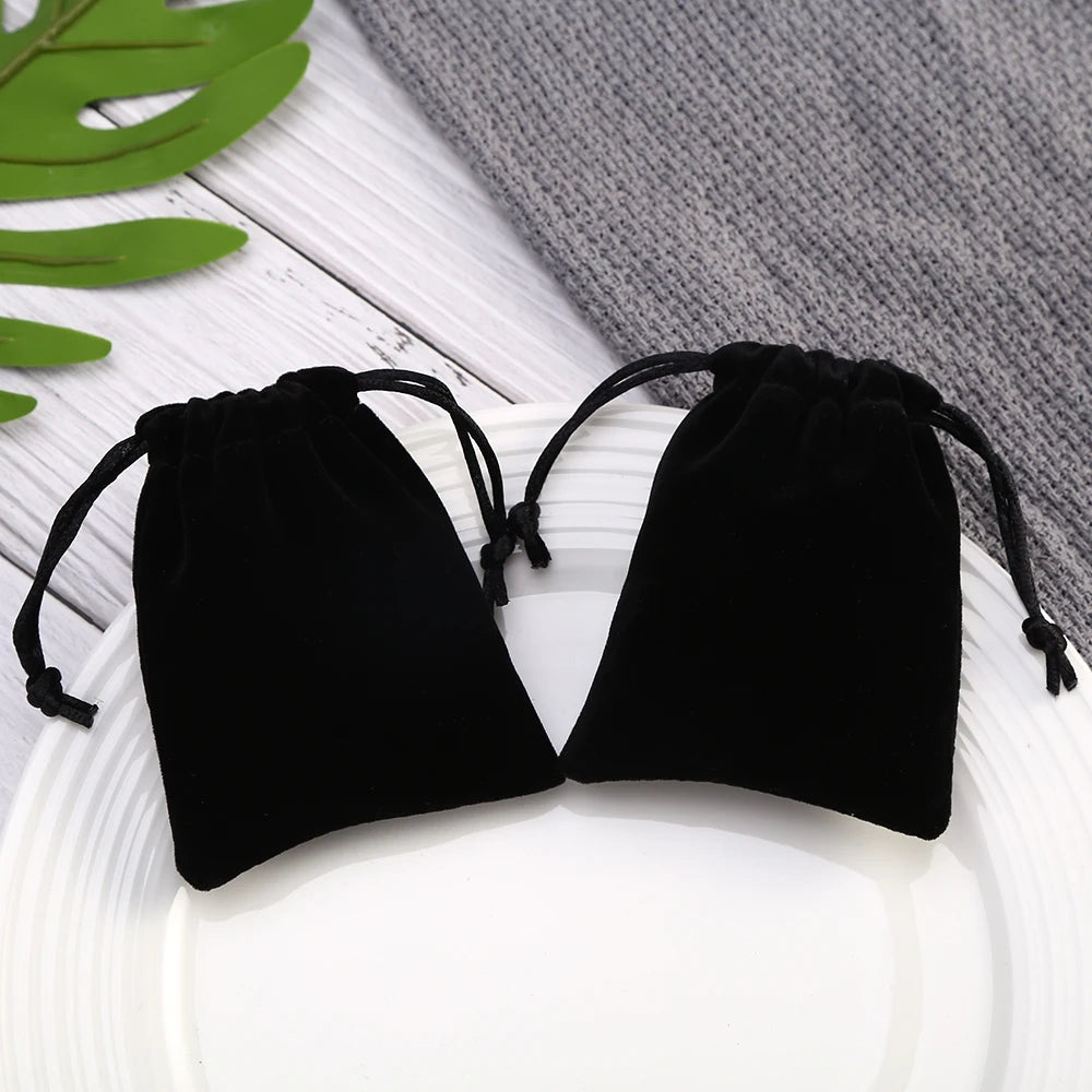 10Pcs/Lot Small Black Velvet Bags 7x9 9x12cm Charms Earrings Jewelry Packaging Bags Wedding Drawstring Velvet Pouches Gift Bag